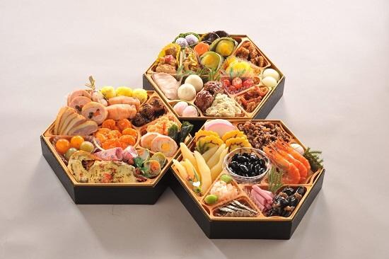 鬼北町おせち盛付け例.JPG