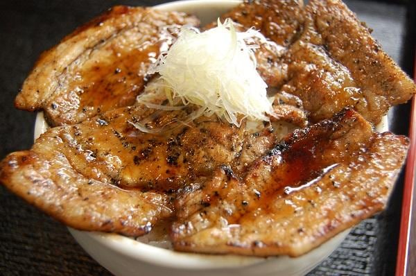 FV_豚丼.JPG