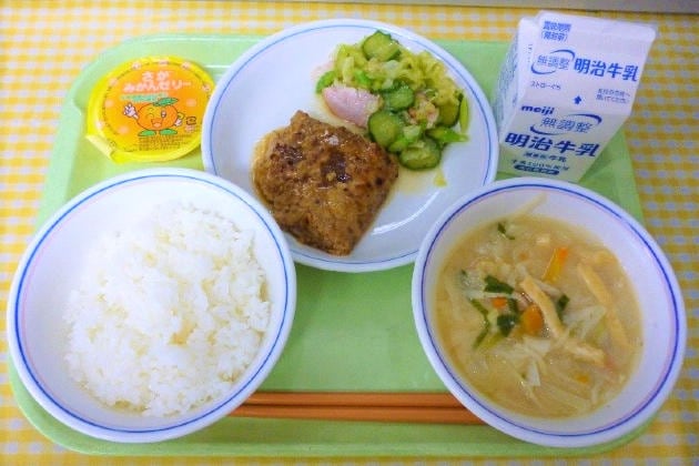 学校給食のメニュー画像RS.jpg