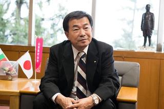 教育や交流拡大に寄付を活用