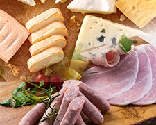 まずはコレ!定番おつまみ まずはコレ!定番おつまみ