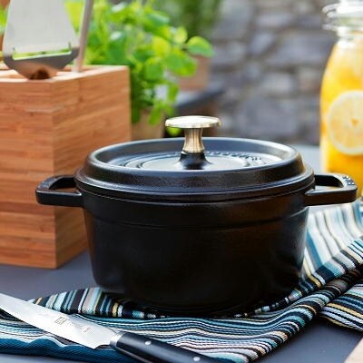STAUB(ストウブ) Picot Cocotte Round 14㎝ (ブラック)