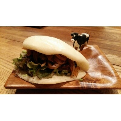 北秀牛ハンバーグ&パオセット 【T04】