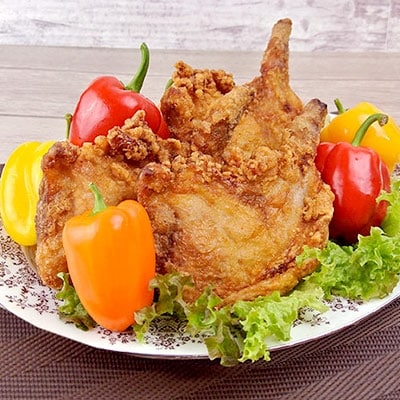 家族で食べるお楽しみセット(丸鶏唐揚げ、骨付きもも唐揚げ3本)