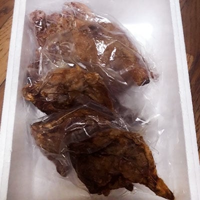 家族で食べるお楽しみセット(丸鶏唐揚げ、骨付きもも唐揚げ3本)