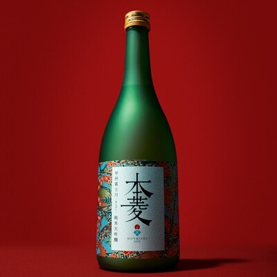 【甲州富士川】　純米大吟醸720ml　本菱　青・晴天に咲き誇る