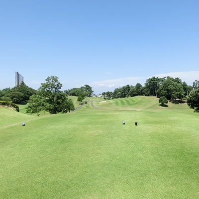 【平日限定】JGMセベバレステロスゴルフクラブペアプレーフィ券