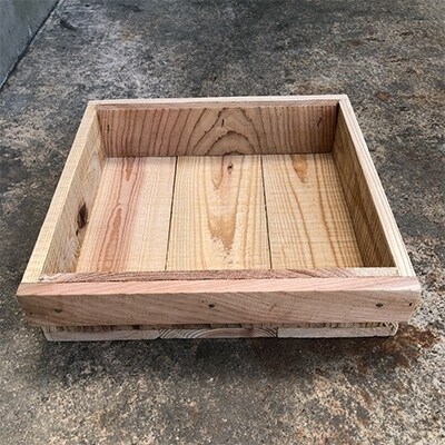 木箱(りんご箱)Fサイズ　1箱　31cm×31cm×7.7cm(おおさか 河内材 無塗装)
