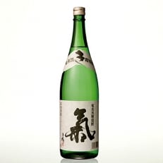 【2022年2月上旬発送】奄美黒糖焼酎「氣(白麹仕込)」25度 1800ml