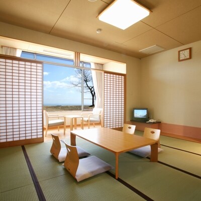 標高350mからの絶景オーシャンビュー　公共の宿マウントあかね【1名様1泊2食付ご宿泊券】平日限定