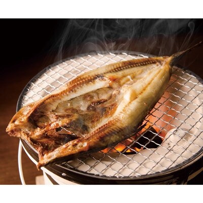焼きの煙が目にしみる干し魚セット