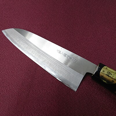 青紙割込ステン鍛造包丁三徳165mm