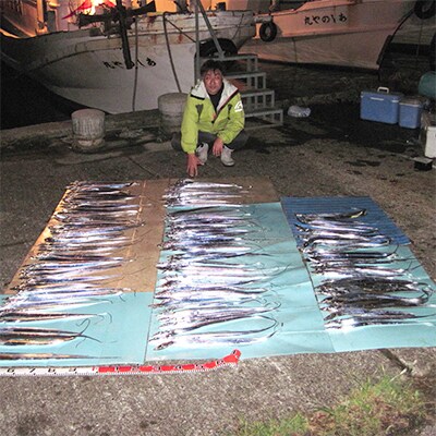 船釣り体験!太刀魚またはカワハギ　乗船券(3名様・乗合)