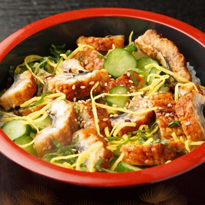 【大平樂】 九州産特大うなぎの蒲焼4尾