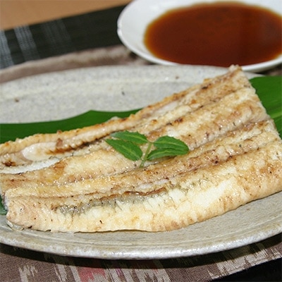 国産うなぎ蒲焼・白焼セット(計270g) | 和歌山県有田市