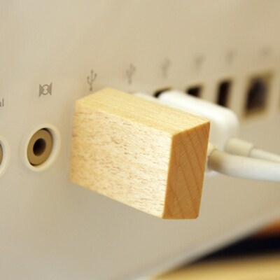 Hacoaの木製USBメモリ 「Chocolat Mini」メープル