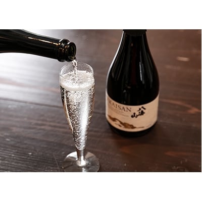 八海山  瓶内二次発酵酒「あわ」四合瓶(720ml)