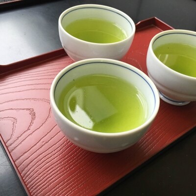 鈴鹿山麓の煎茶伊勢香200g3本箱入りセット