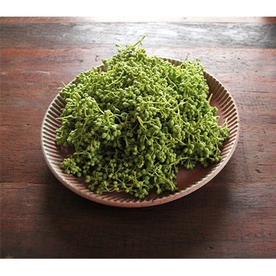 熊野牛 焼肉セット 1kg (粉山椒付)