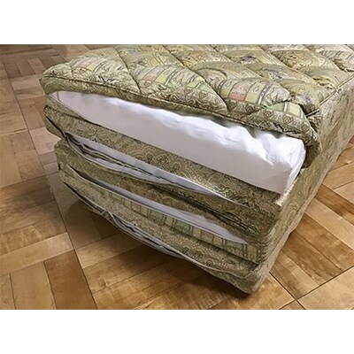 便利な　四つ折　敷ふとん 　シングル　エスニック柄　ベージュ　1枚