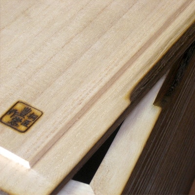 桐製米びつ30kgサイズ　焼桐