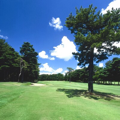 【土浦カントリー倶楽部】平日4名様無料プレー券