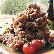 【民宿2・7】 噛めばジュワっと旨み溢れる大和肉鶏黄金のから揚げ 1kg