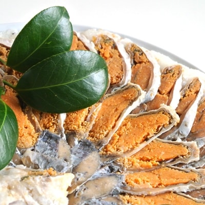 【滋賀の高級珍味】子持ち鮒寿司スライス特大サイズ520g(鮒寿司260g、発酵ご飯260g)木箱入り