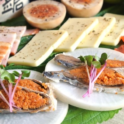 【希少な琵琶湖産にごろ鮒・国産鮒・燻製】ふな寿司食べ比べセット