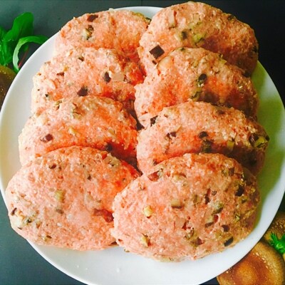 五木村特産シイタケ入りあか牛ハンバーグ(約150g×8個)
