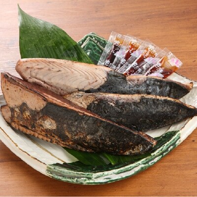 魚市場厳選 炭火焼かつおのたたき 1.2kg