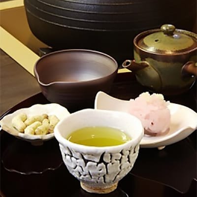 伊勢茶とお濃茶フィナンシェのセット