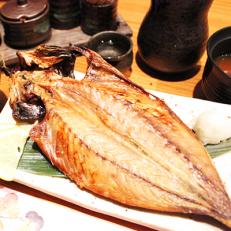 和歌山・魚鶴の国産あじ干物 20尾(160g)