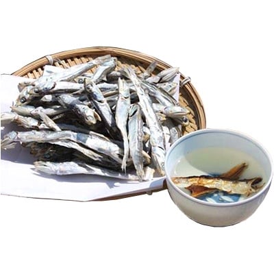 讃岐名物ご当地地酒セット(讃岐くらうでぃ720ml×1本、炙りいりこ酒720ml×1本)