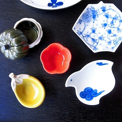 可愛らしい有田焼10点詰め合わせセット