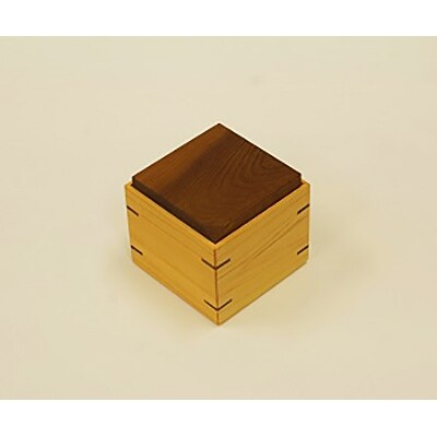 呼吸する木の器「ヒノキのお弁当箱(小)」