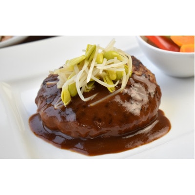 下北牛ハンバーグとピリ辛ソーセージのセット