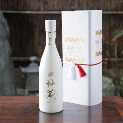 【松井酒造】五紋神蔵KAGURA　純米大吟醸　無濾過生原酒(白)