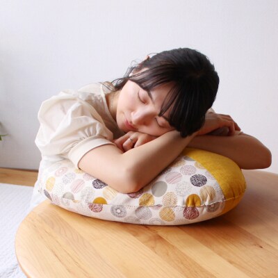 【洛中高岡屋】うたたねクッション Utane(おはじき&菜の花)