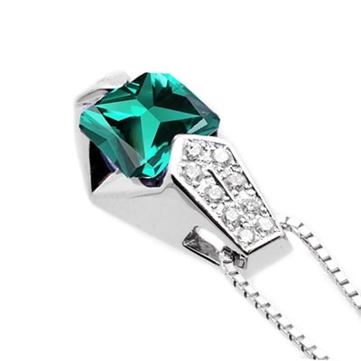 【京セラ】クレサンベール〈エメラルド・天然ダイヤモンド〉ペンダント【5月誕生石】(ジュエリー)