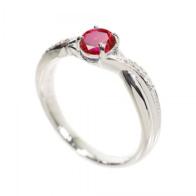 【京セラ】クレサンベール〈ルビー・天然ダイヤモンド〉リング【オーバルカット/メレダイヤ/7月誕生石】