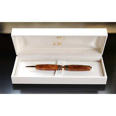 【伝統工芸を応援!】【嵯峩螺鈿・野村】螺鈿ボールペン 屋久杉