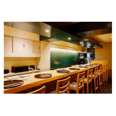 【二條 葵月】【夜】カウンター限定 おまかせ鮨コース お食事券2名様分(ぐるなびセレクション)