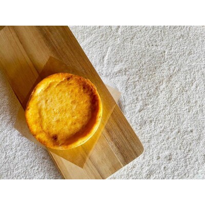【京都チーズケーキ博物館】カマンベールのニューヨークチーズケーキ(プレーン)