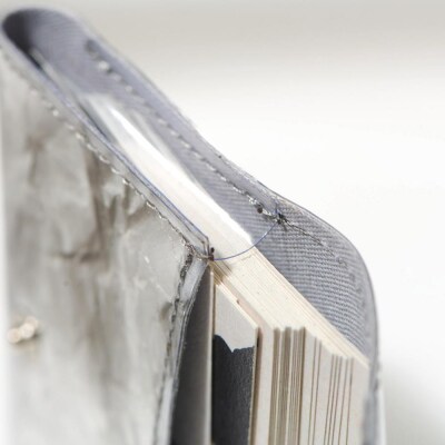 【KENTO HASHIGUCHI×京都西陣織】手もみ銀箔 30枚カードケース(マチあり)