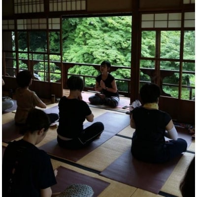 【KYOTOYOGA】 旧三井家下鴨別邸 『静謐な京都 別邸YOGA』体験
