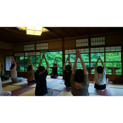 【KYOTOYOGA】 旧三井家下鴨別邸 『静謐な京都 別邸YOGA』体験