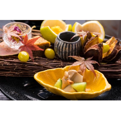 【祗園 末友】ペアランチまたはディナー食事券(季節懐石)| ぎおん すえとも