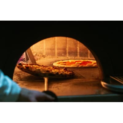 【MR.MAURICE’S ITALIAN 】ペアランチまたはディナー食事券≪乾杯ドリンク付≫