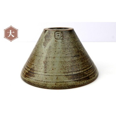 伝統のやちむん　さんかく鉢 ペア　(大)【仁陶器工房】